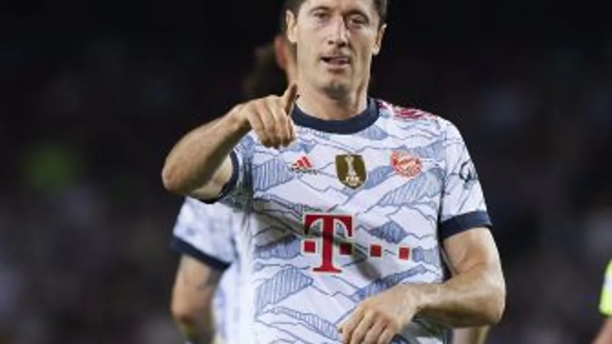 Lewandowski: "Solo considero ofertas del Barça"
