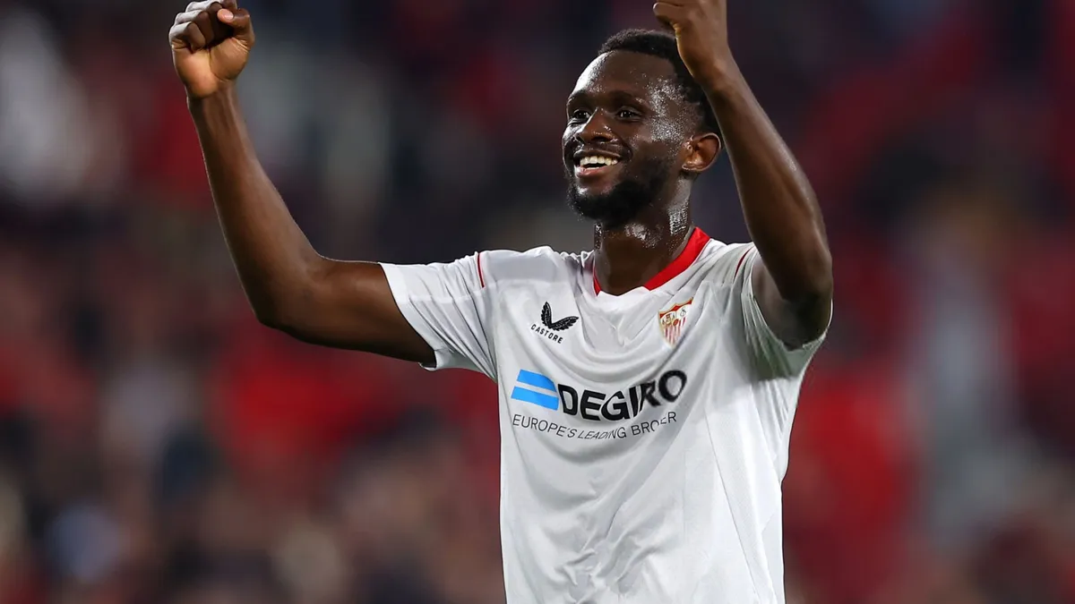 El Lille insiste en su interés por Tanguy Nianzou, manteniendo al Sevilla en vilo