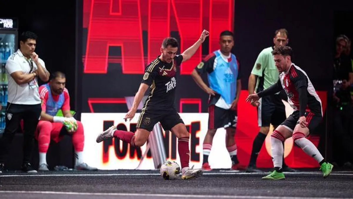 Javi Espinosa defiende la Kings League tras el debut de Ultimate Móstoles en el Mundial