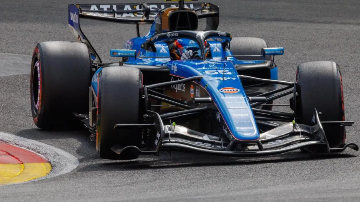 Carlos Sainz arranca el GP de Bélgica desde la penúltima posición