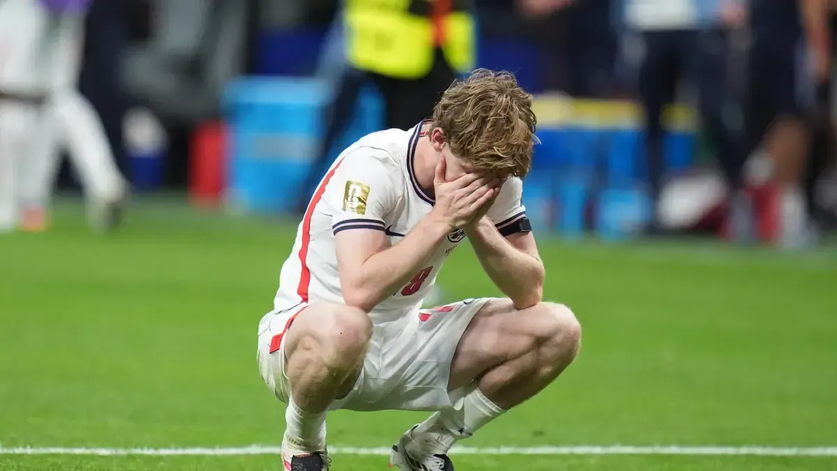 Mensaje de Anthony Gordon tras la eliminación de Inglaterra: el Barcelona, su futuro club, deberá darle ánimos