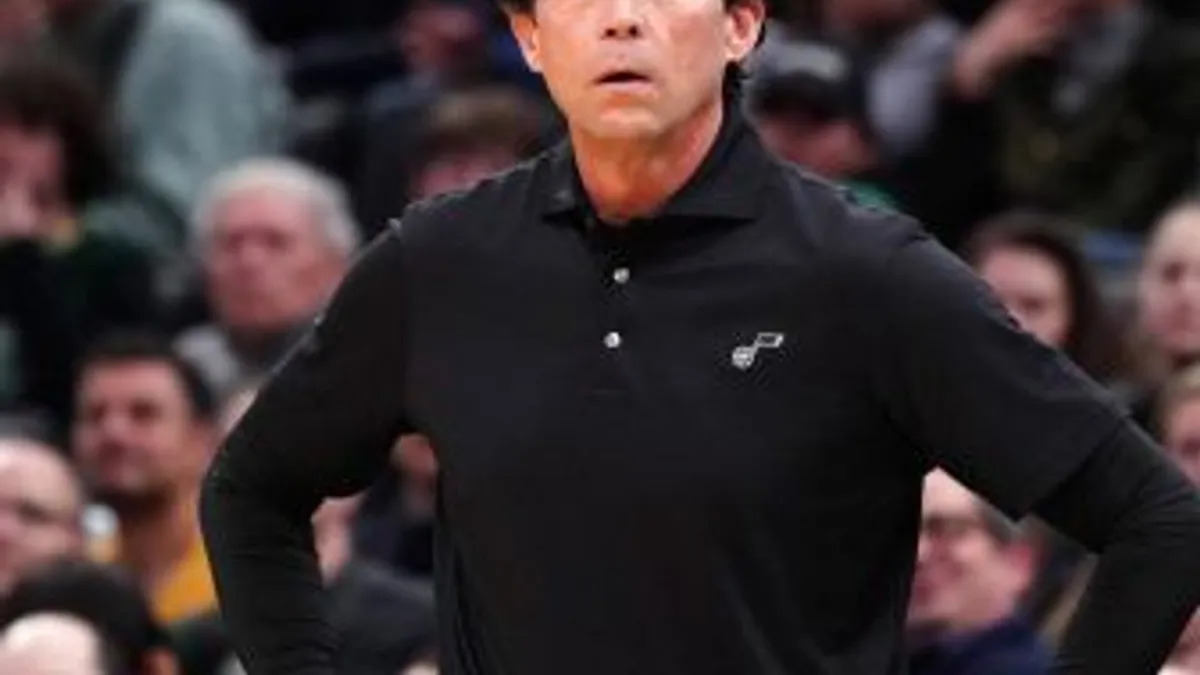 Quin Snyder deja el banquillo de los Utah Jazz
