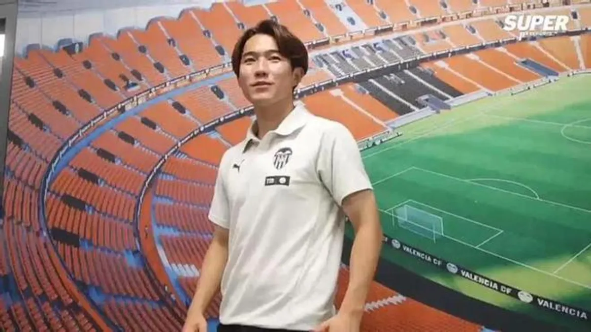 Albert Puig: "Sato tiene un toque diferencial, Valencia disfrutará de él"