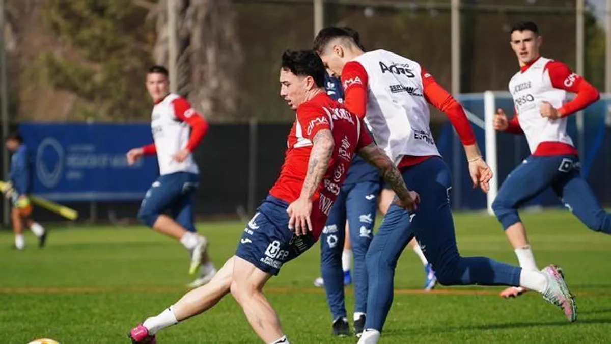 Real Murcia ata a Joel Jorquera: el extremo catalán, fichaje deseado para el proyecto de Sergi Guilló