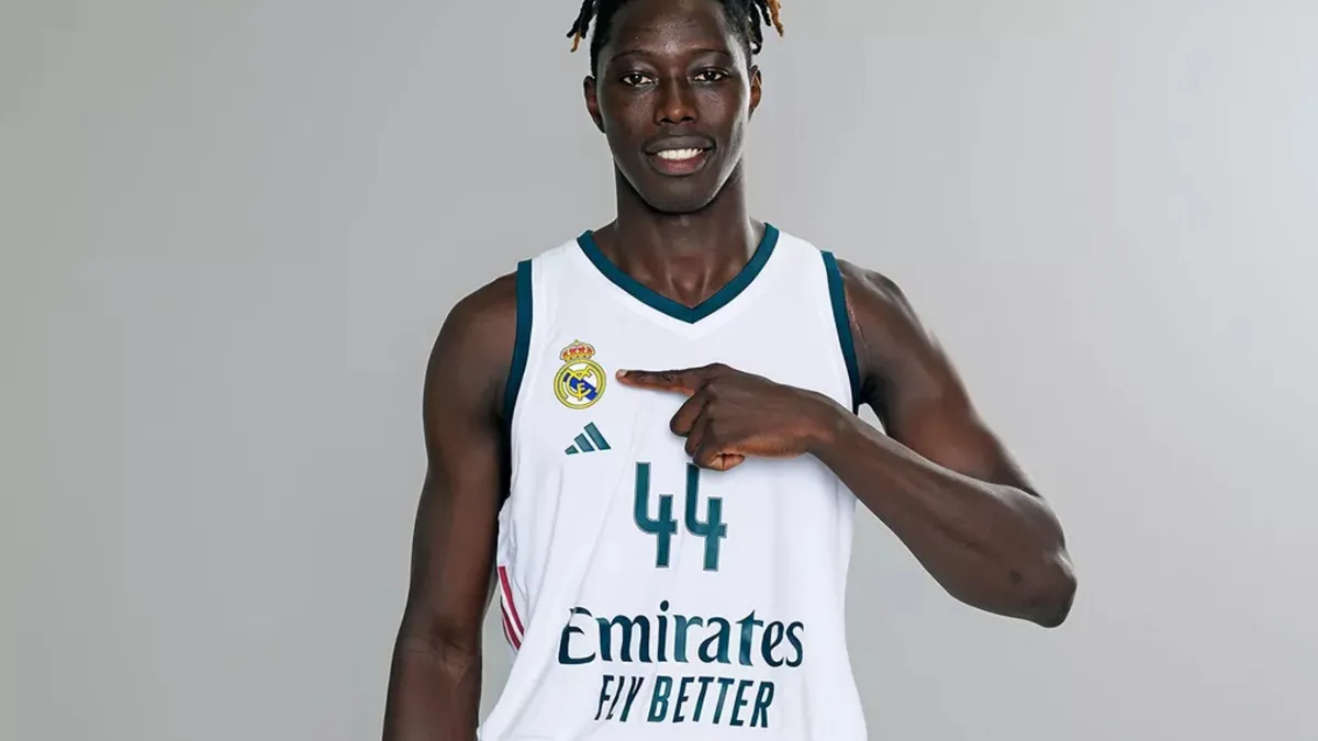 El Real Madrid asegura a Ely Ndiaye hasta 2028