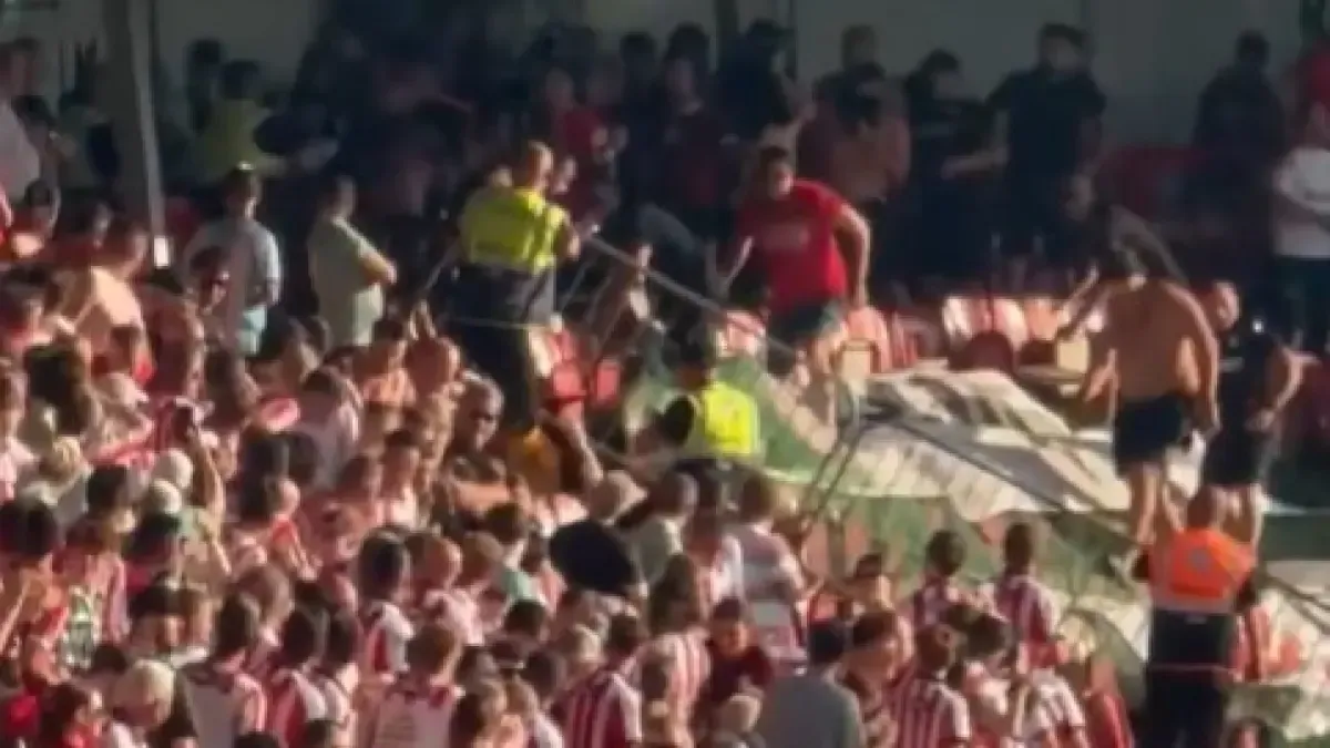 UEFA investiga incidentes graves en la Europa League: heridos y racismo amenazan al Derry City y CSKA Sofía