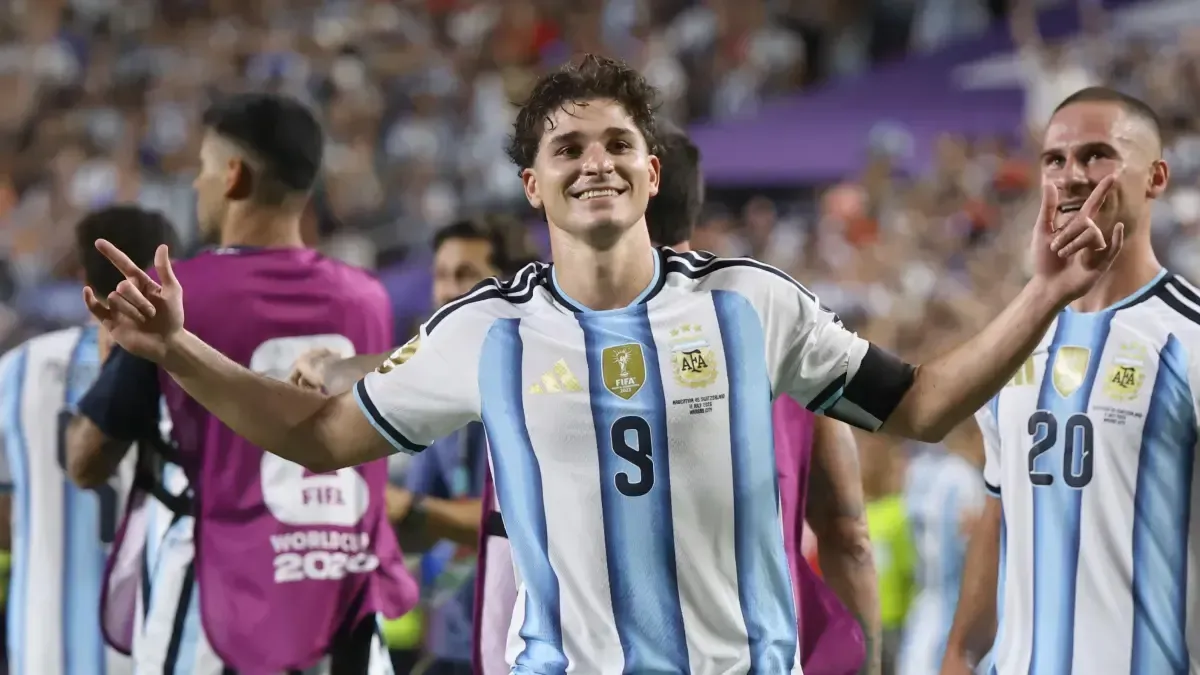 Julián Álvarez: Su nuevo rol en el Mundial y un futuro en el aire