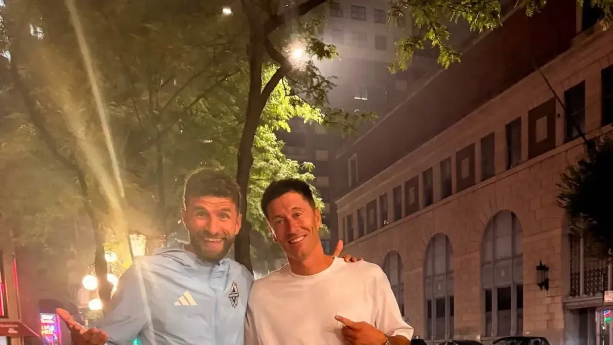 Aplazado el reencuentro Lewandowski-Müller por el humo de los incendios