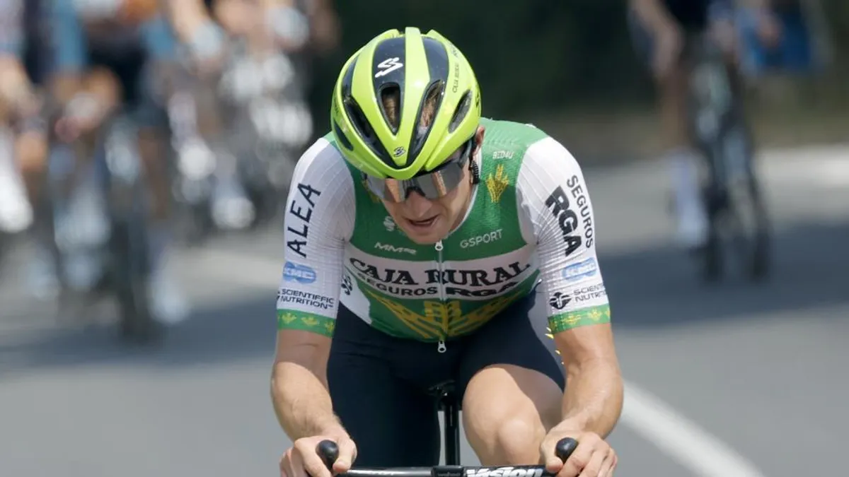 Otruba, la sorpresa del Caja en el Tour, medallista checo tras una gesta a 150 km con la bici de su padre