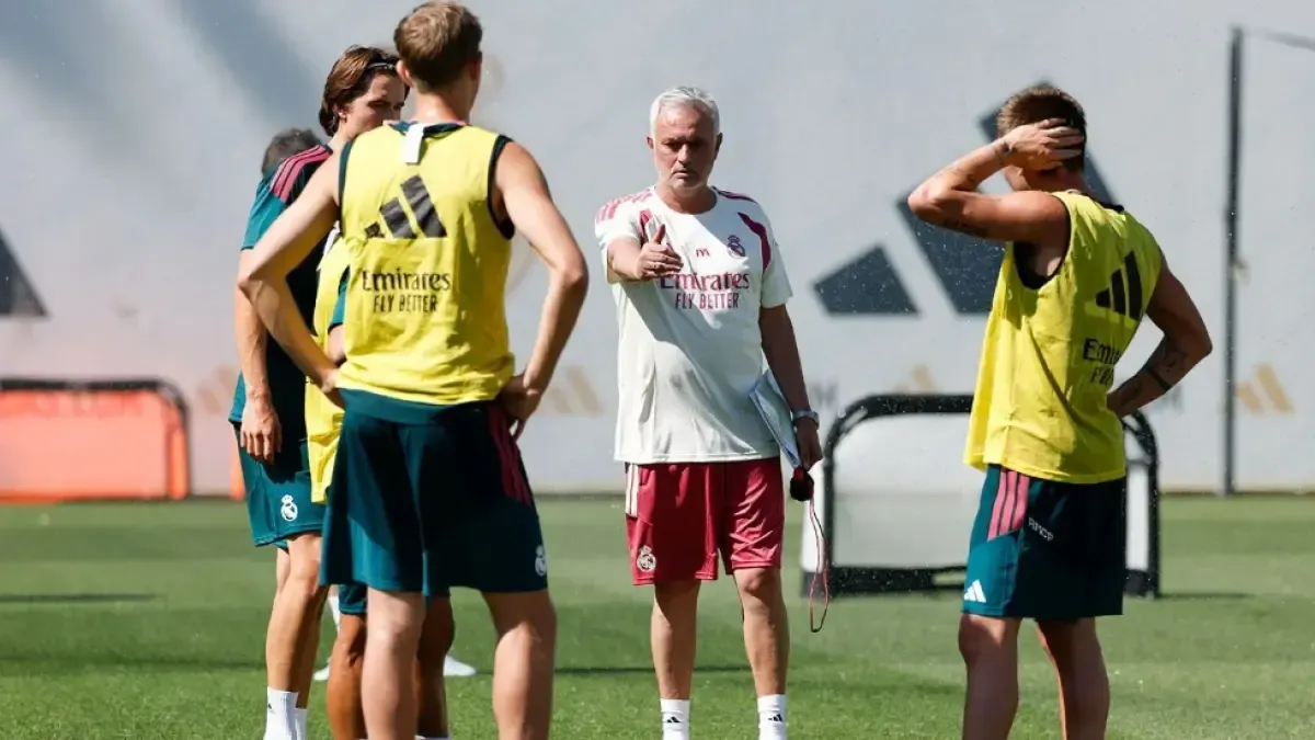 Mourinho toma las riendas del Real Madrid: primera sesión intensa bajo el sol