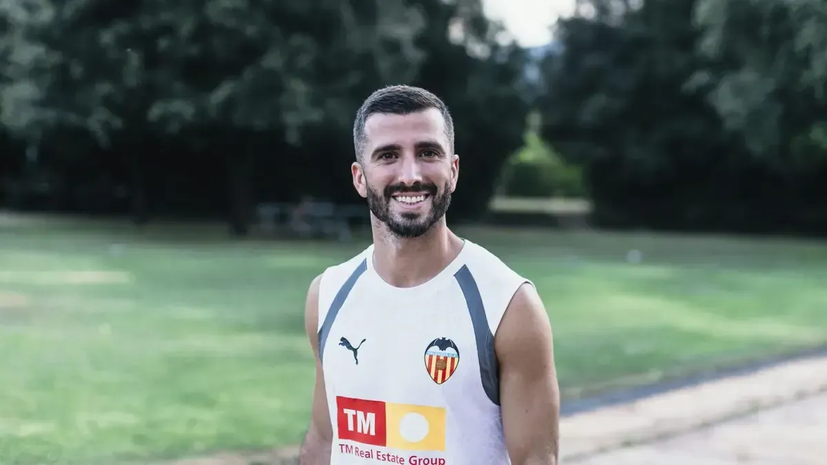 Gayà, a punto de iniciar su decimoquinta temporada con el Valencia: "Nada más grande"