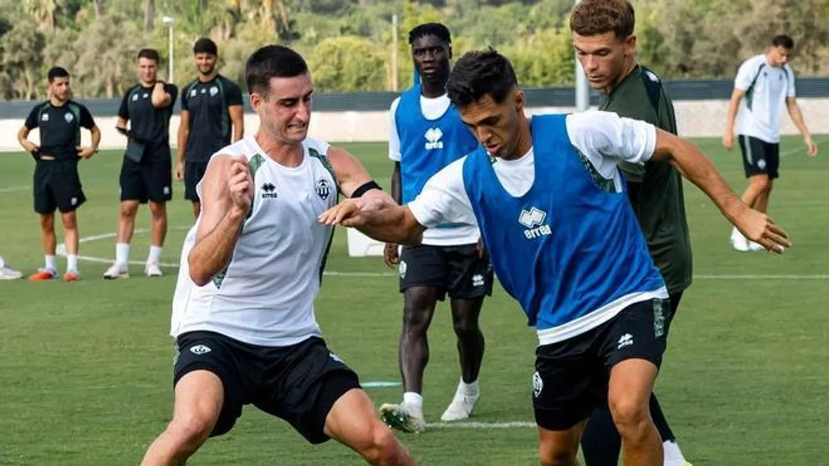 CD Castellón: Entradas para el debut, amistosos y un refuerzo para el filial