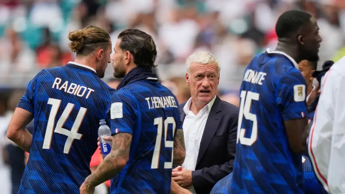 Rabiot critica el comportamiento de compañeros en derrota de Francia ante Inglaterra en el Mundial