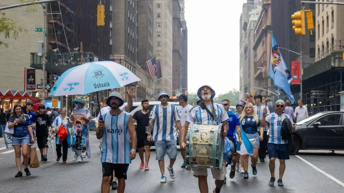 La marea argentina inunda Nueva York para la final del Mundial