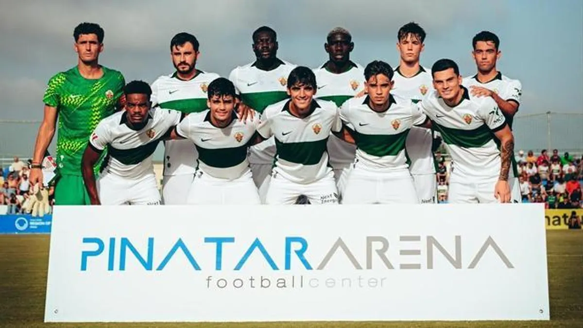 El Elche de Martín Anselmi arranca con victoria ante el Kaizer Chiefs