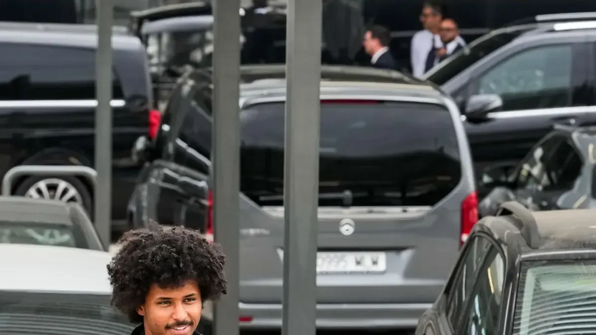 Adeyemi, un fichaje 'exprés' culé forzado por el jugador
