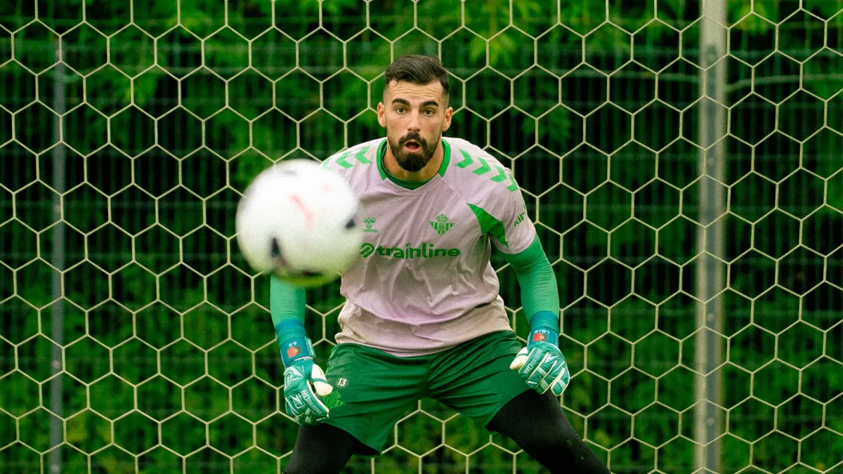 Guilherme se marcha al Córdoba y el Betis retiene una parte de sus derechos