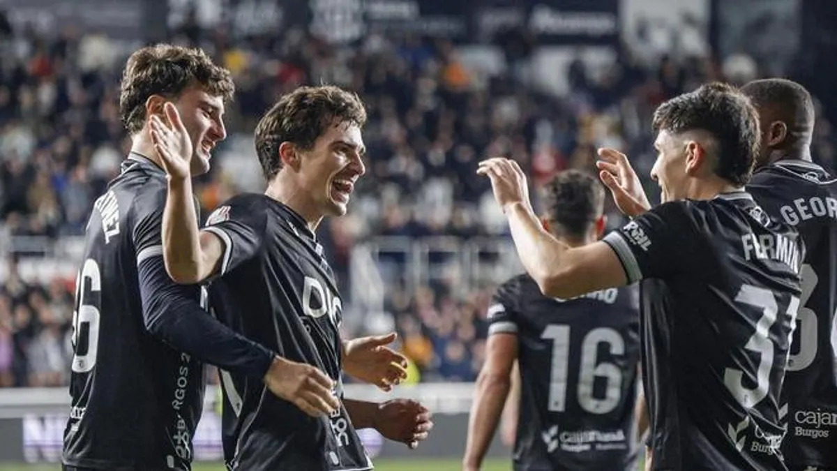 Iñigo Córdoba ve un futuro prometedor en el Castellón: "Es un club en crecimiento"