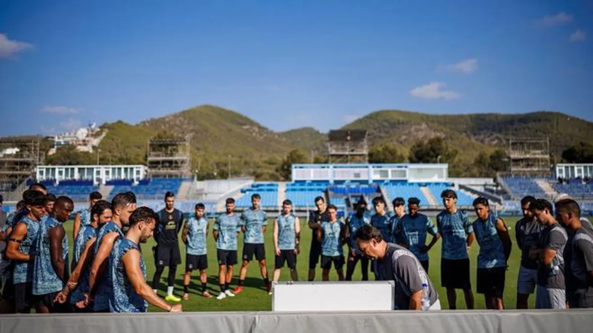 La UD Ibiza acelera su proyecto con una docena de fichajes para el ascenso