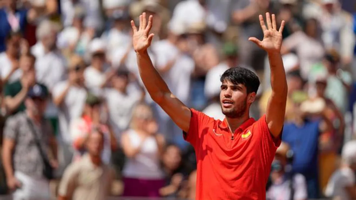 Carlos Alcaraz se une a la fiesta: el tenista, en la final del Mundial junto a la afición española