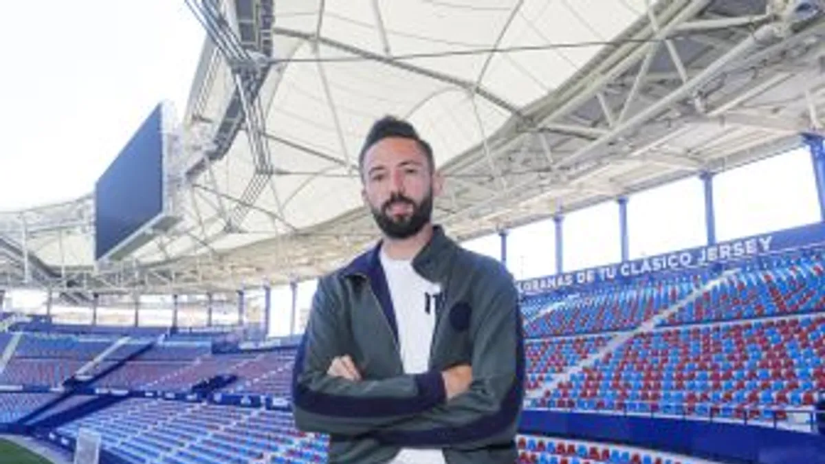 Vicente Furió da por hecha la marcha de Morales al Villarreal