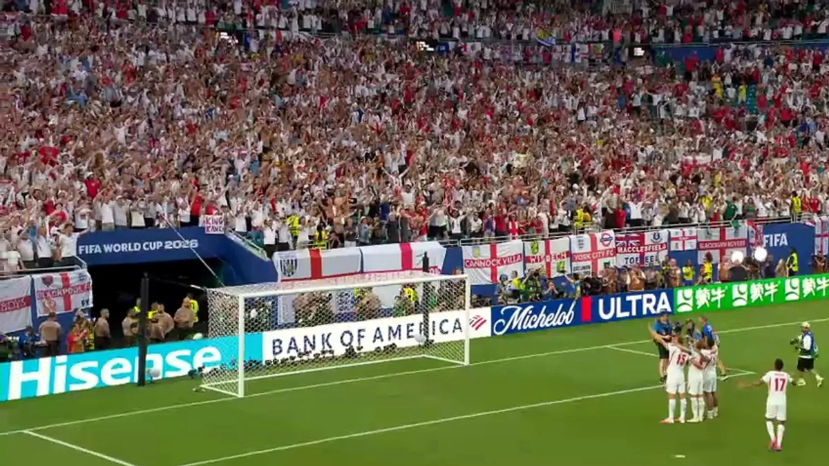 La Sorprendente Trayectoria de "Wonderwall": Del Rechazo de Liam Gallagher al Himno No Oficial de Inglaterra