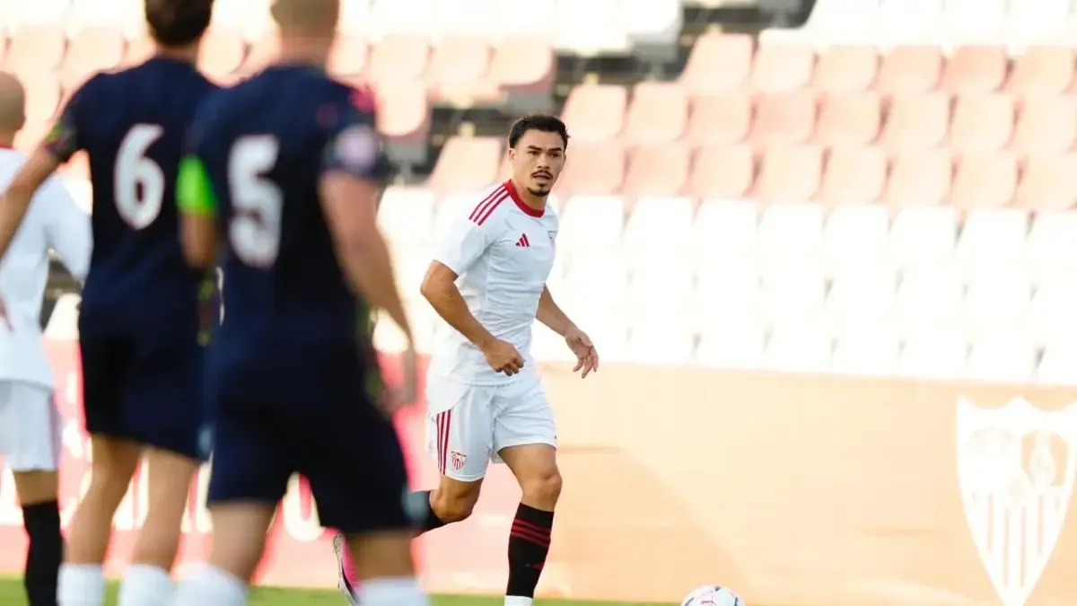 El Sevilla debuta en pretemporada con victoria ante el Torremolinos