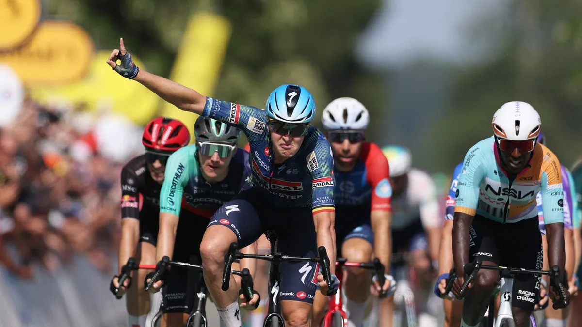 Merlier se alza con otra victoria al sprint en el Tour de Francia