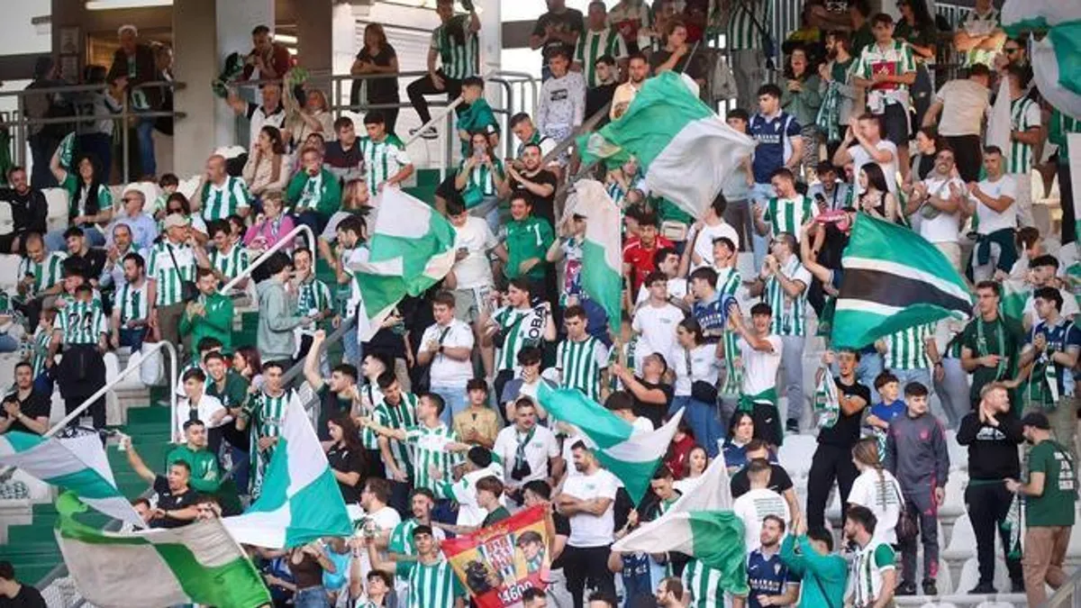 Córdoba CF: Precios y horarios de venta de entradas para el Trofeo Puertas de Córdoba contra el Sevilla