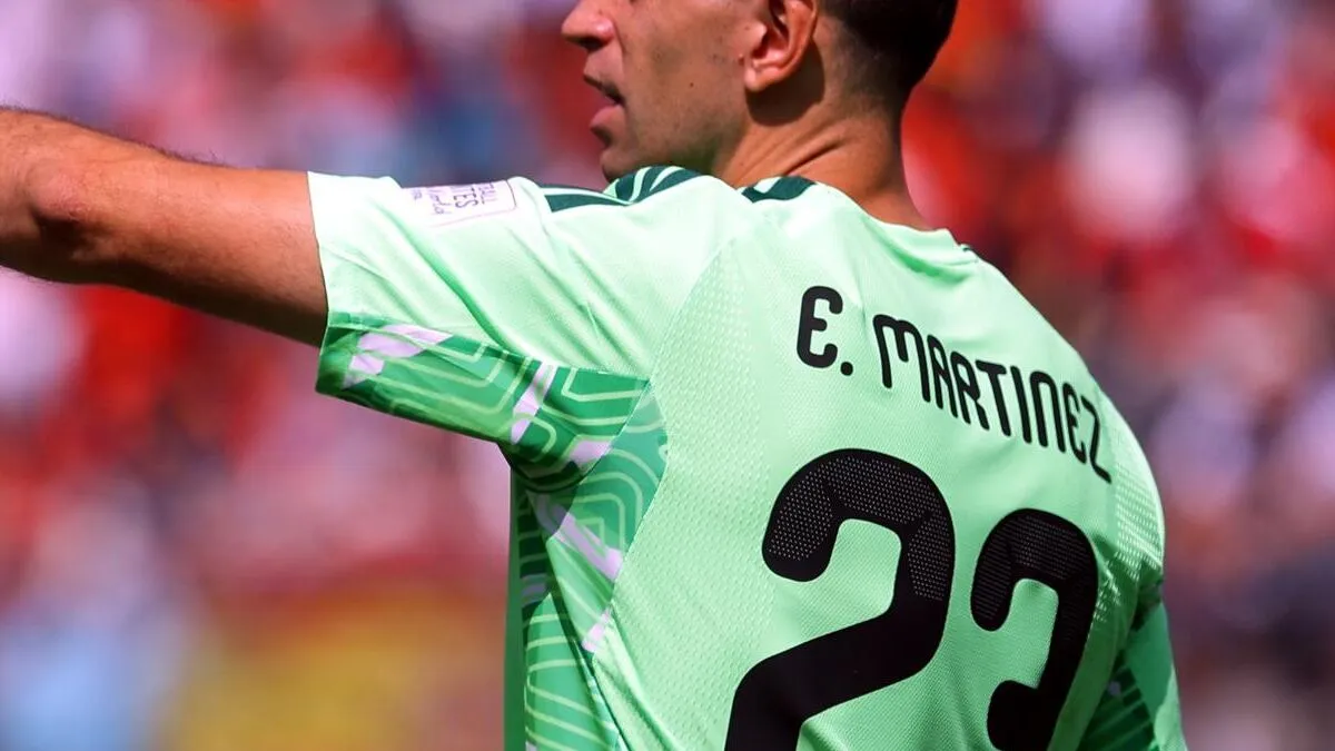 Baena iguala para España ante Argentina en la final del Mundial 2026 con un remate potente