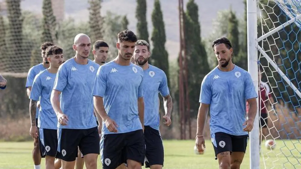 El Hércules arranca la pretemporada con varias bajas y el optimismo por las recuperaciones