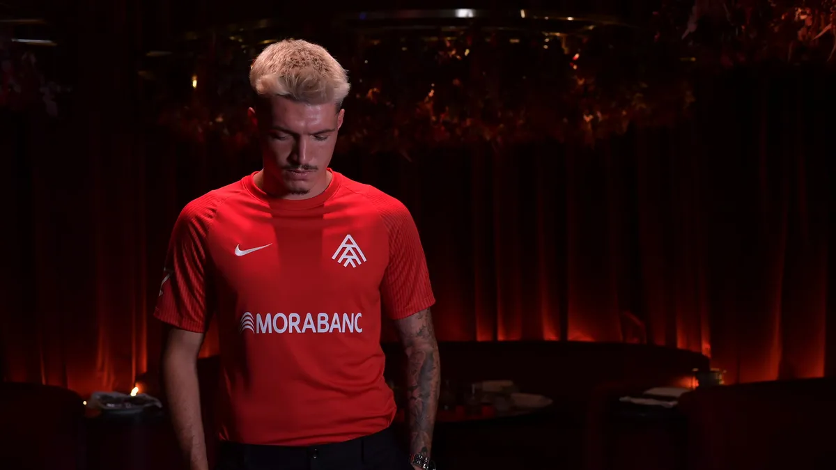 El Andorra se la juega con su tercera equipación y suma a Randy Schneider